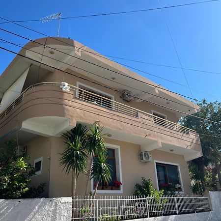 Villa Green Vlorë Екстериор снимка